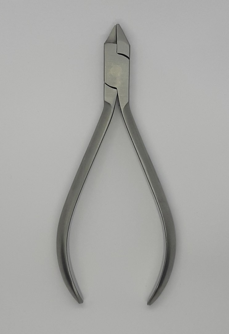 Kleszcze ortodontyczne ADERER, trójszczękowe do formowania drutu, 12 cm Kleszcze ortodontyczne ADERER, trójszczękowe do formowania drutu, 12 cm