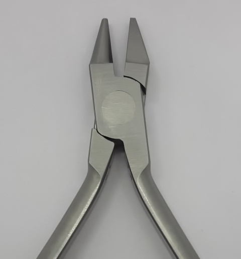 Kleszcze ortodontyczne ANGLE, płasko-okrągłe, 12,5 cm (Ptasie Dzioby) Kleszcze ortodontyczne ANGLE, płasko-okrągłe, 12,5 cm (Ptasie Dzioby)