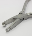 Orthodontic forceps for forming ligatures