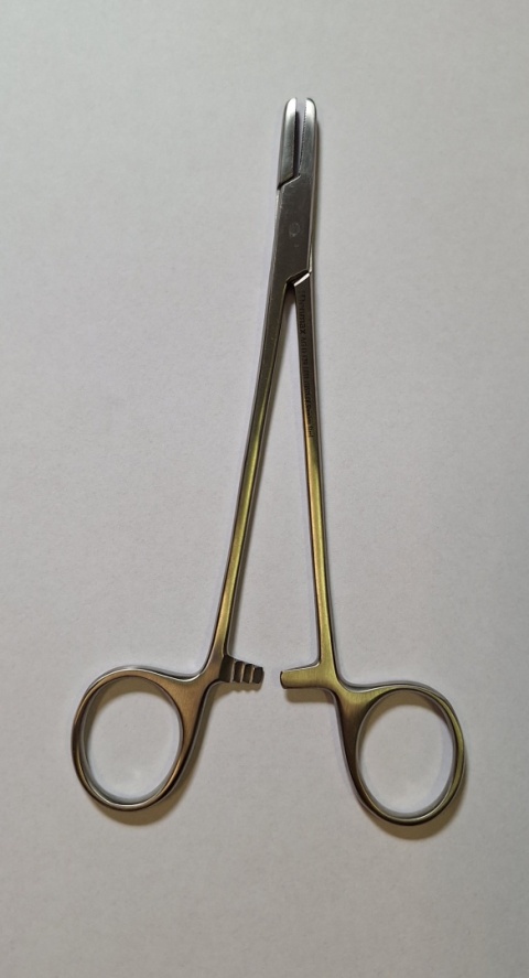 Igłotrzymacz Mayo-Hegar 16 cm.